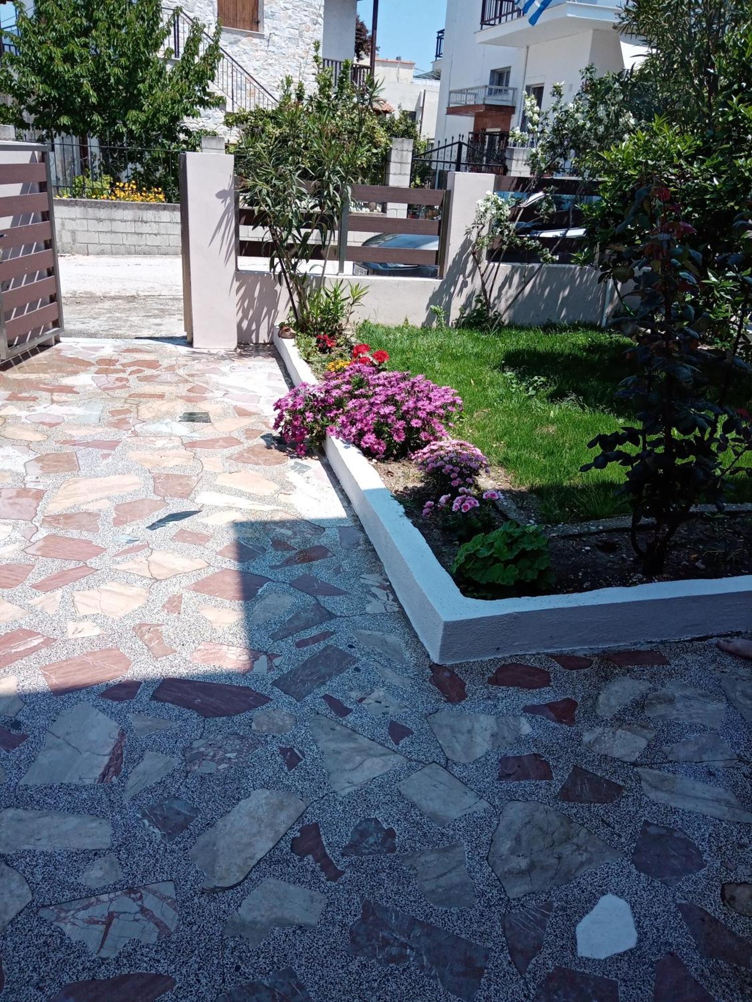 Roses 2 Apartment Skala Sotiros Exterior foto